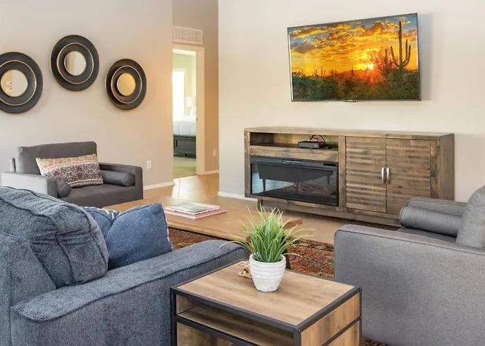 Stayshores Chic Retreat - Pool Hottubsweet Sleep Holiday home Casa Grande