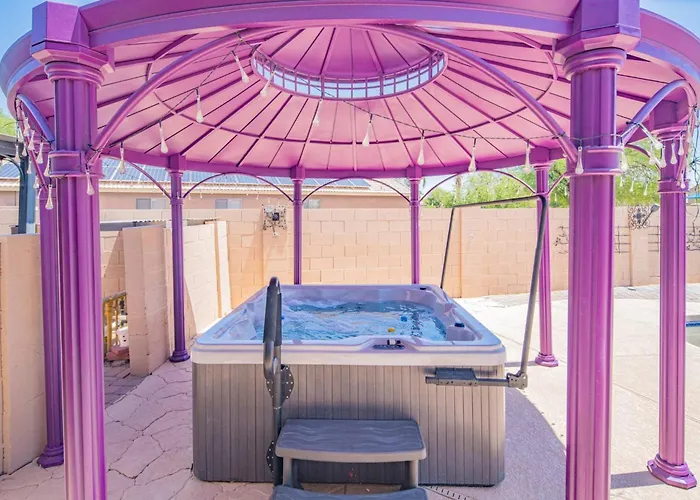 Stayshores Chic Retreat - Pool Hottubsweet Sleep Casa Grande