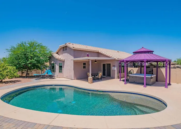 Stayshores Chic Retreat - Pool Hottubsweet Sleep *